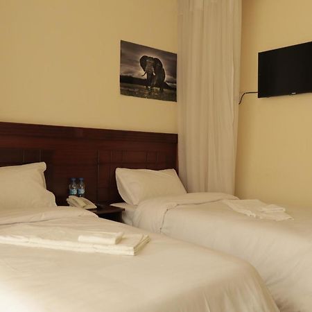 Kima Hills Hotel Nairobi Exteriör bild