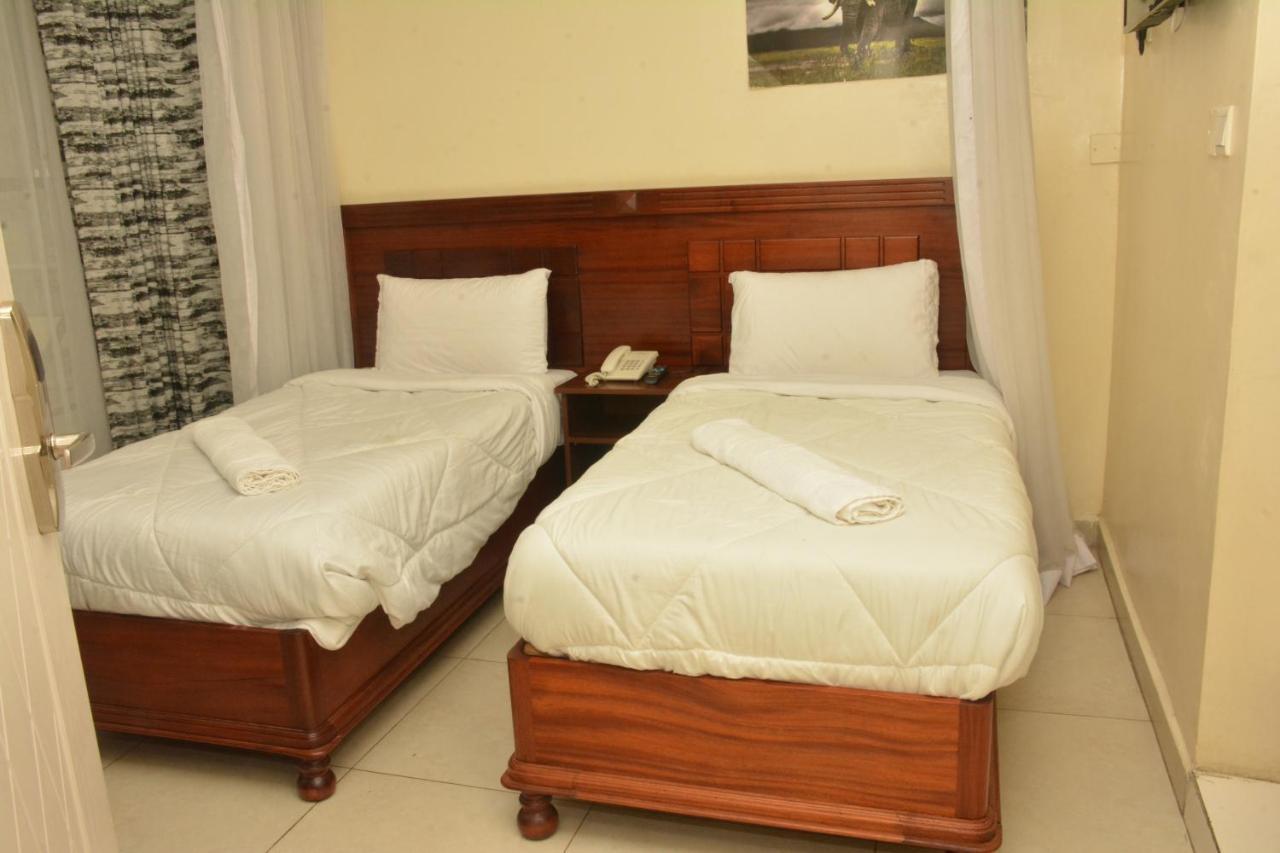 Kima Hills Hotel Nairobi Exteriör bild
